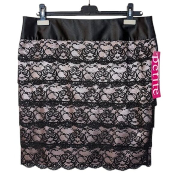 NWT Dalia Collection Lace Skirt Size 12P. - Picture 1 of 6